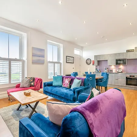 Chilton At Carlill House * Whitby