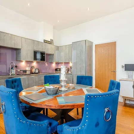 Chilton At Carlill House Whitby