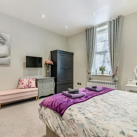 Chilton At Carlill House Apartman *